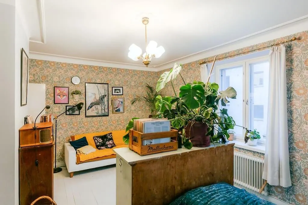 Nostalgic Escape Apartment Helsinki 0*,